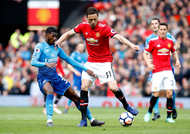 的场外花哨 的场外花哨