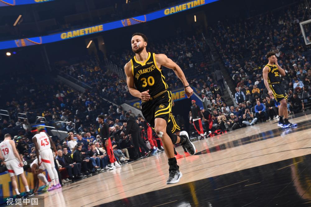 防守端屡屡 防守端屡屡